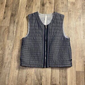 Lululemon Light & Bright Reversible Reflective Jacket Vest Gray Size Medium